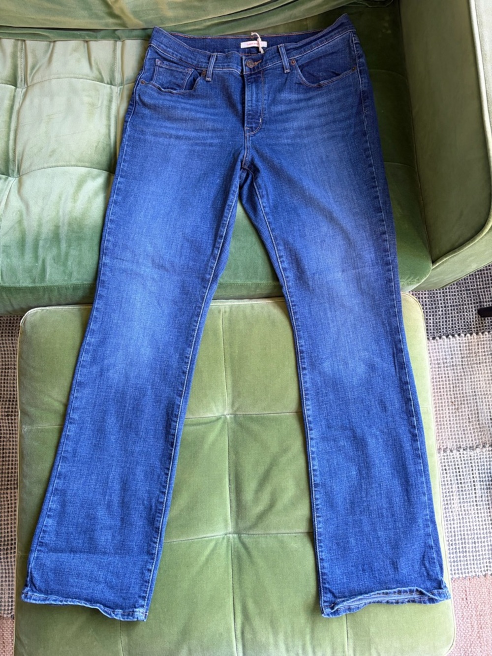 Levi's Women's Boot Cut Jeans in Medium Blue